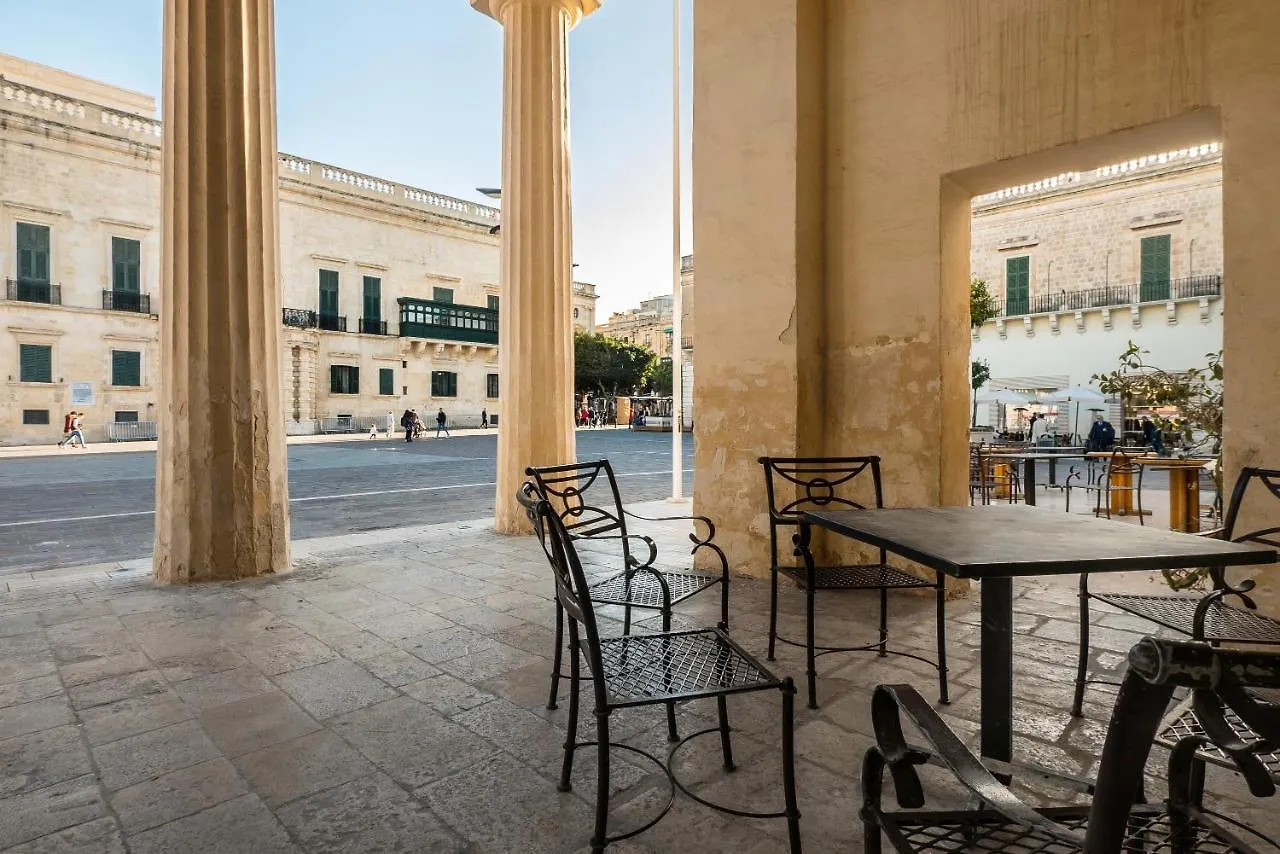 Valletta Main Street Apartment Deluxe
